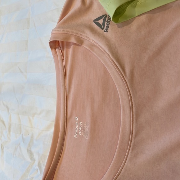 Under armor and Reebok Tops - Picture 3 of 3